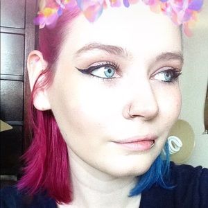 Meet your Posher, Skylar